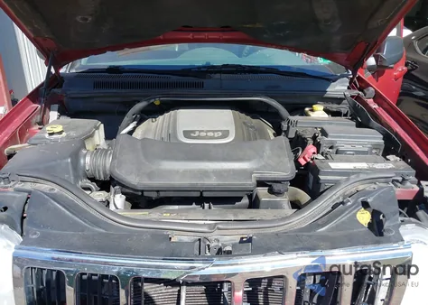 2005 Jeep Grand Cherokee Limited from USA, damaged, VIN 1J8HR58235C623168